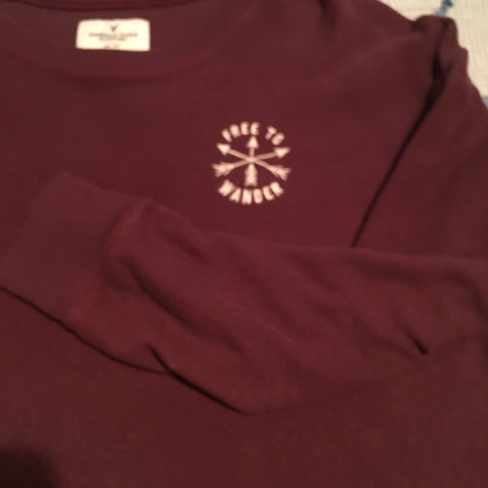 American eagle sweat shirt